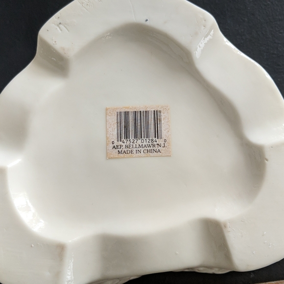 Ceramic trinket box - Picture 4 of 4